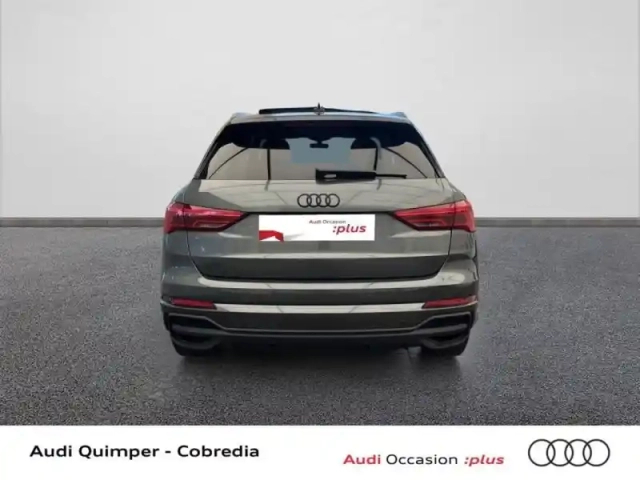 Audi Q3 35 tdi 150ch s line plus s tronic 7 — photo 5