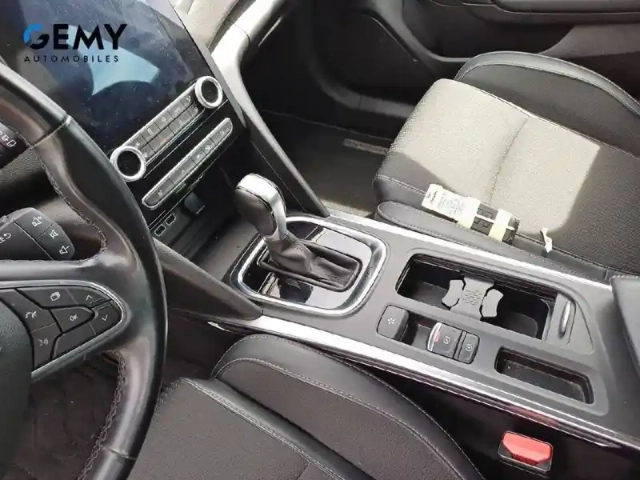 Renault Megane mégane iv estate phev 160 — photo 12