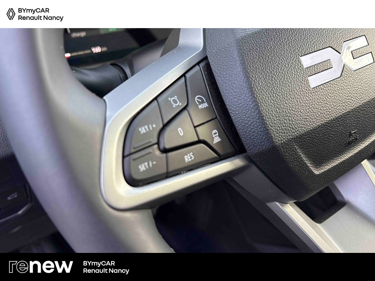 Dacia Bigster Hybrid 155 — photo 25