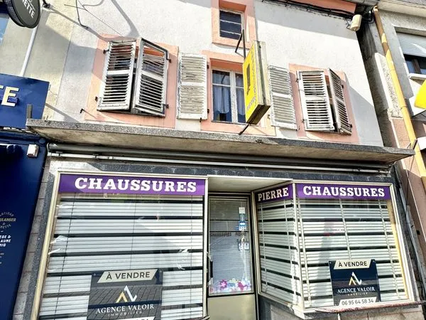 Immeuble 100 m²