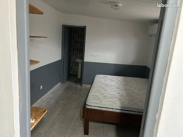 Photo 2
