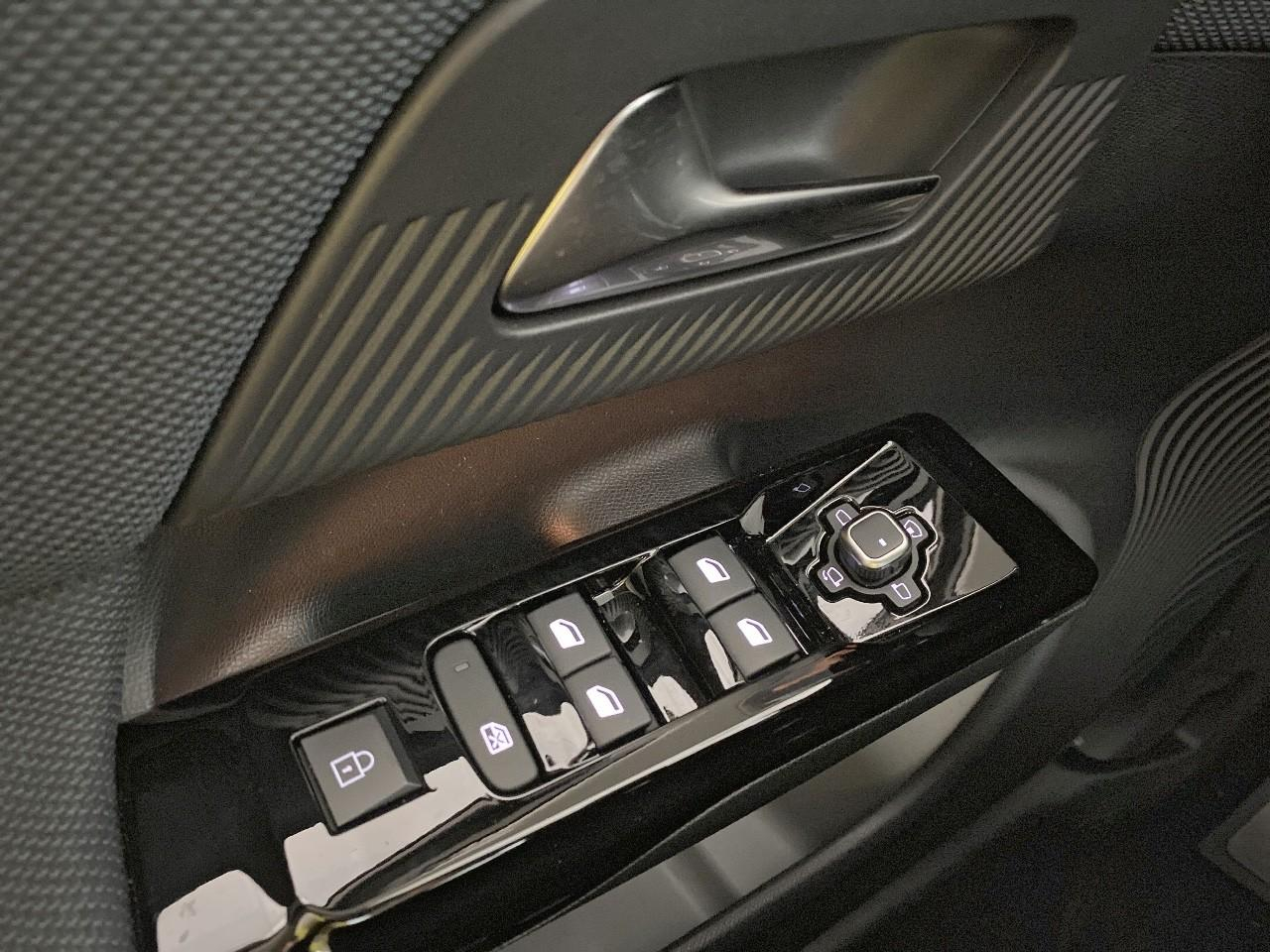 Citroën C5 Aircross hybride 145 ch e-dcs6 max — photo 19