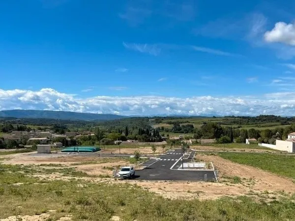 Terrain 722 m²