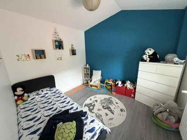 Photo 9