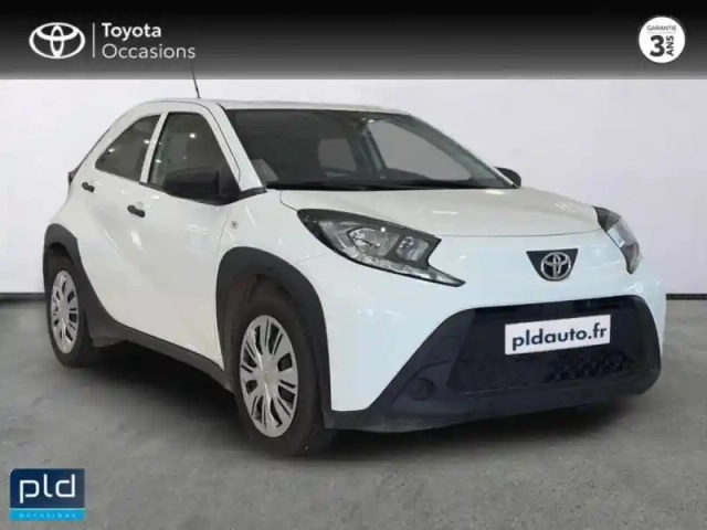 Toyota Aygo x 1.0 vvt-i 72ch active my23 — photo 2