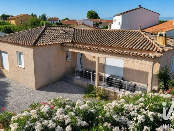 Maison de plain-pied 5 pièces 110 m²