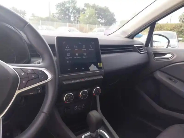 Renault Clio tce 90 x-tronic - 21n — photo 10