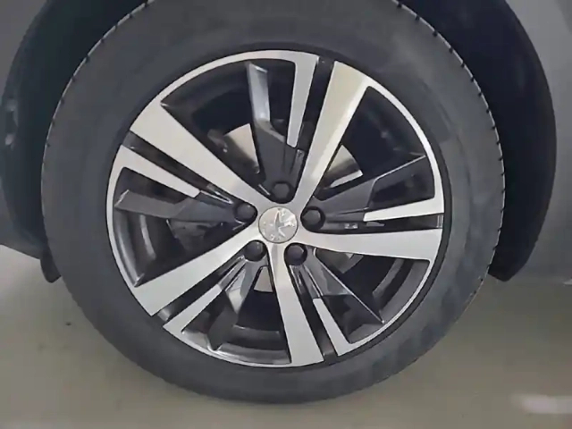 Peugeot 3008 bluehdi 130ch s&amp;s eat8 — photo 17