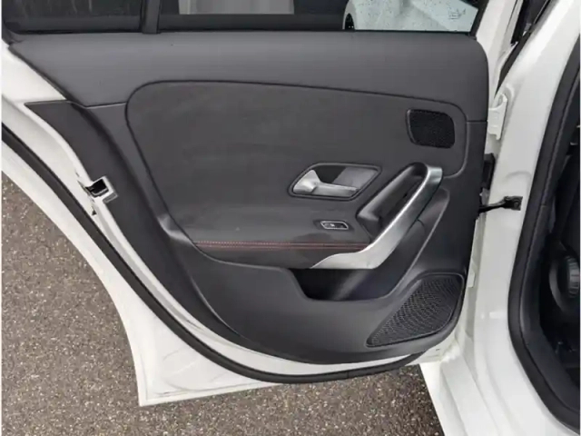 Mercedes Classe A 180 d — photo 16