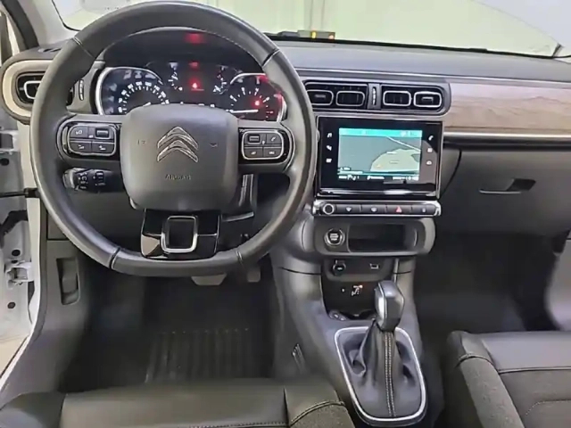 Citroën C3 puretech 110 s&amp;s eat6 — photo 8