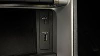 Audi Q3 35 TFSI 150ch Mild Hybrid Design S tronic 7 — photo 30