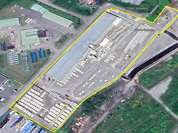 Terrain 21200 m²