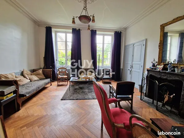 Maison de ville 8 pièces 200 m²