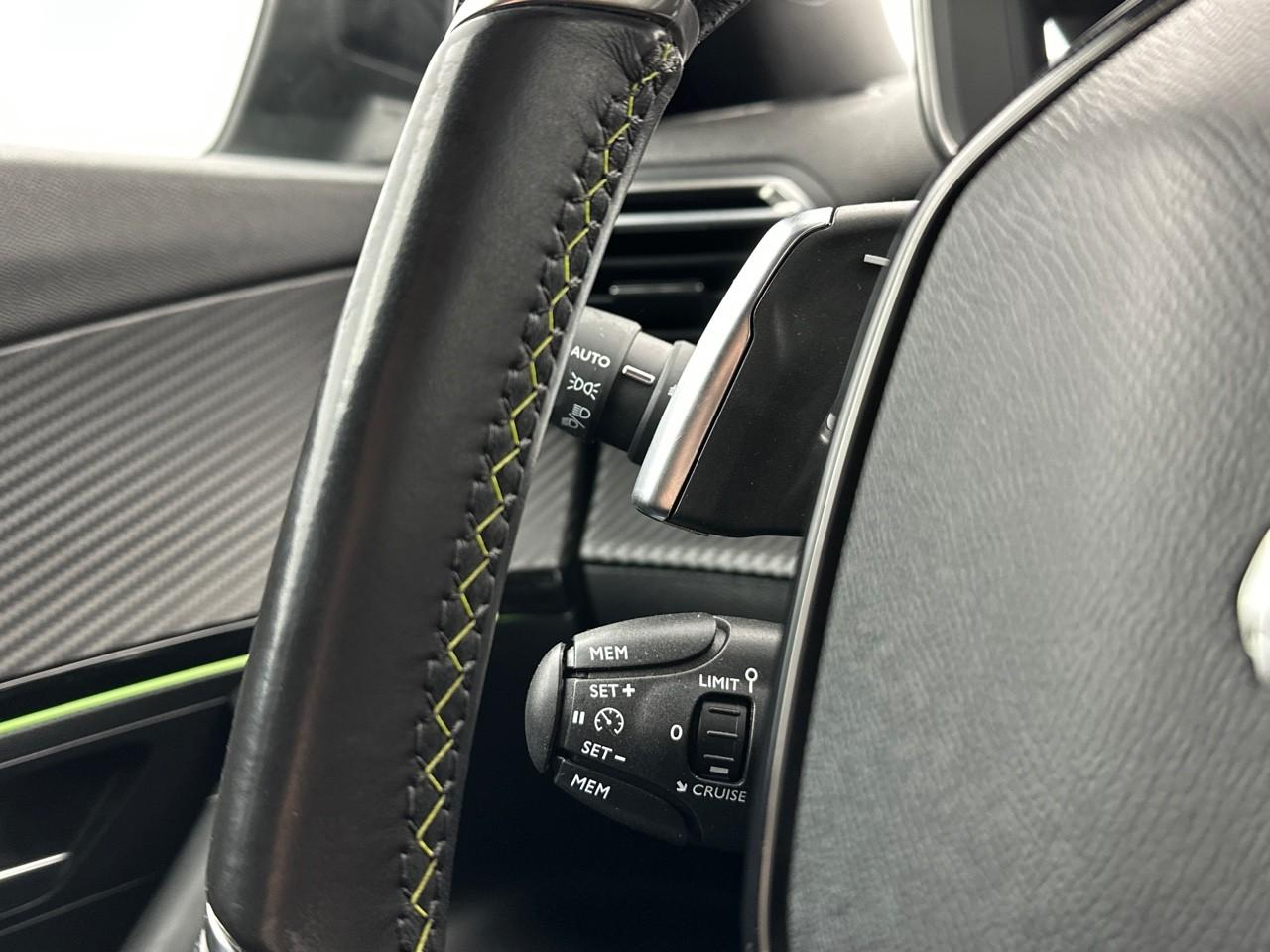 Peugeot 2008 bluehdi 130 s&s eat8 gt line — photo 21