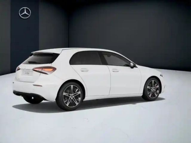 Mercedes Classe A 180 d progressive line — photo 20