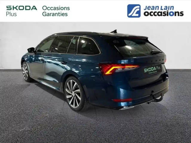 Skoda Octavia combi 2.0 tdi 200 ch dsg7 4x4 — photo 11