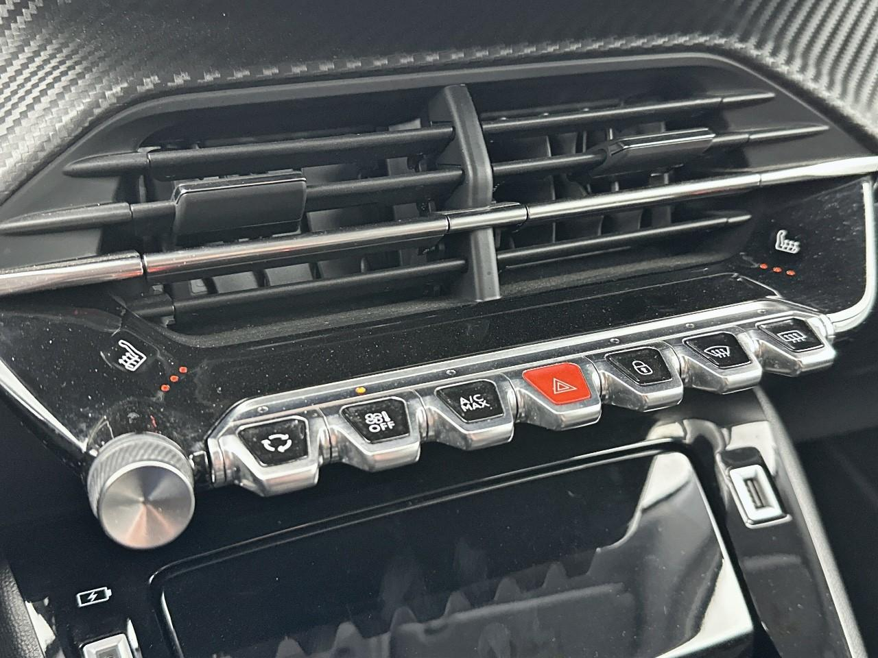 Peugeot 2008 puretech 130 s&s bvm6 allure — photo 28