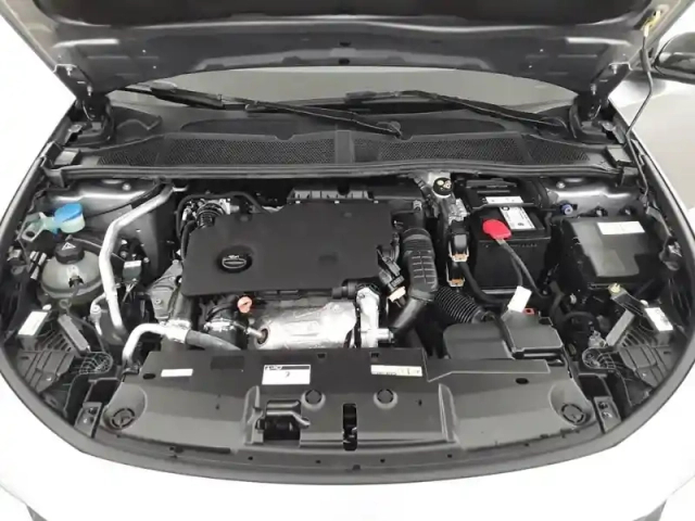 Peugeot 308 bluehdi 130ch s&amp;s eat8 — photo 22