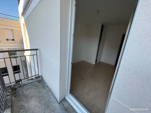 🏡 Chambre dispo dans colocation Massy Atlantis