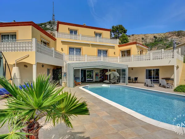 Maison 9 pièces 251 m²