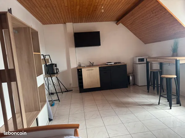 Studio meublé /Gare