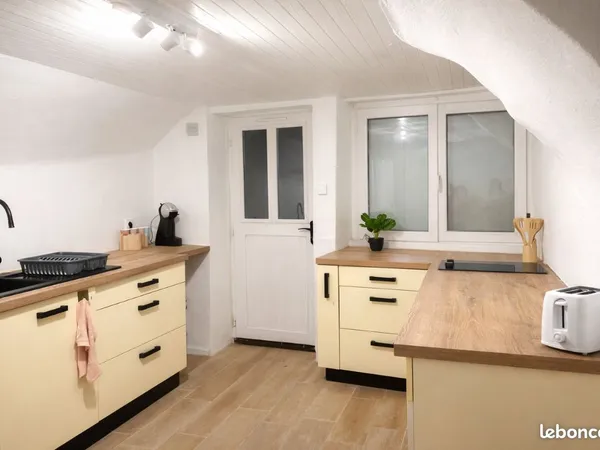 Coup de coeur - appartement rénové + grande cave de 45 m² - emplacement idéal à montélimar