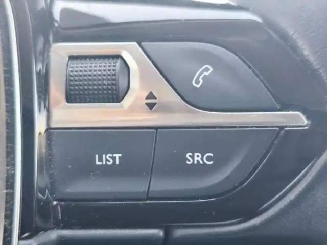 Peugeot 3008 1.5 bluehdi 130ch s&amp;s style — photo 15