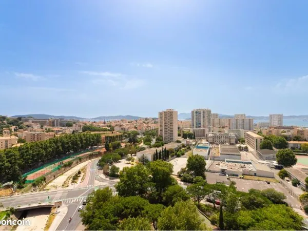 T5 d'exception rénové par architecte vue mer panoramique Toulon Mourillon 120 m