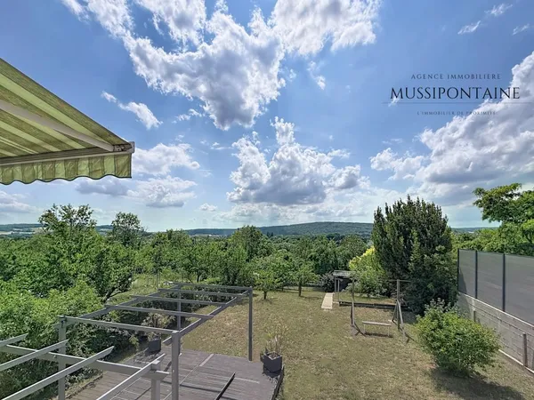 Maison 5 pièces 150 m²