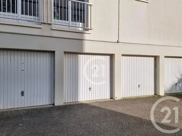 Parking 15 m²