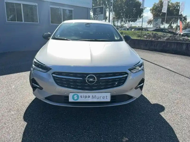 Opel Insignia grand sport 1.5 diesel 122 ch — photo 3