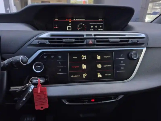 Citroën C4 Picasso puretech 130 s&amp;s eat8 business + — photo 30