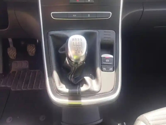 Renault Scenic grand  tce 140 — photo 27