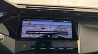 Peugeot 308 PHEV 180ch Allure Pack e-EAT8 — photo 18