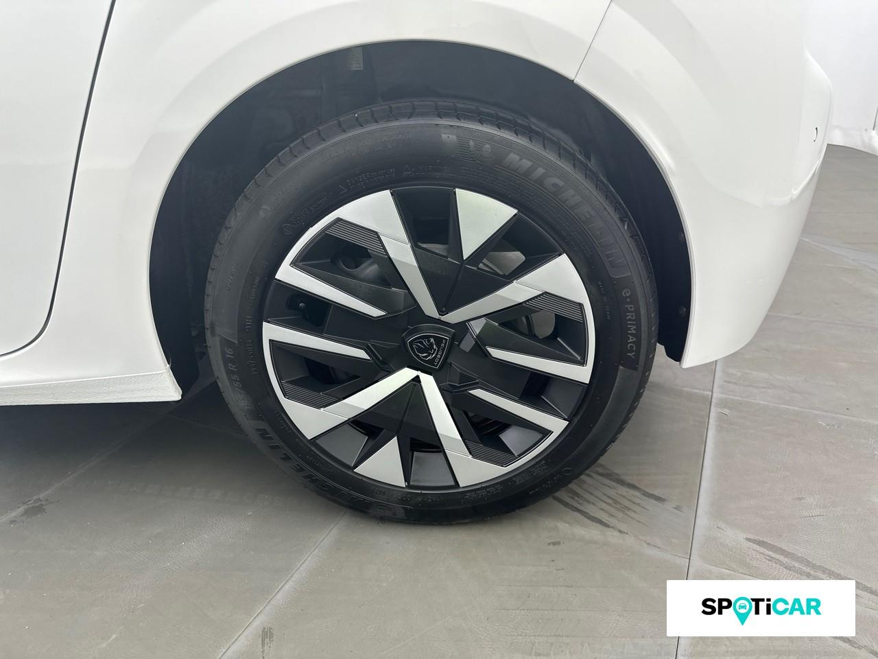 Peugeot 208 1.2 100ch s&s style — photo 11