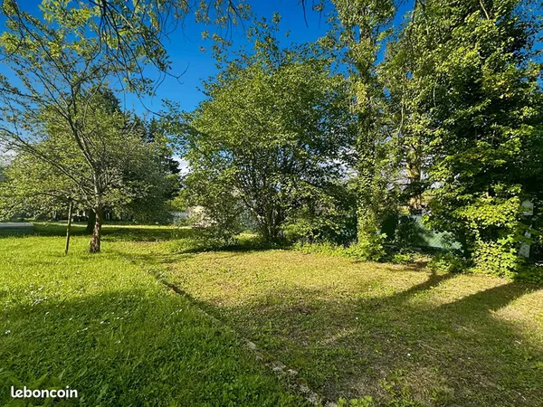 Terrain 685 m² LARDY