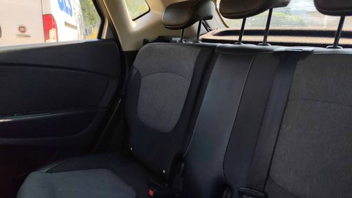 Renault Captur 1.5 dCi 90 EDC 6 - Intens – 2019 – 84292 km – Diesel – Boîte Automatique — photo 6