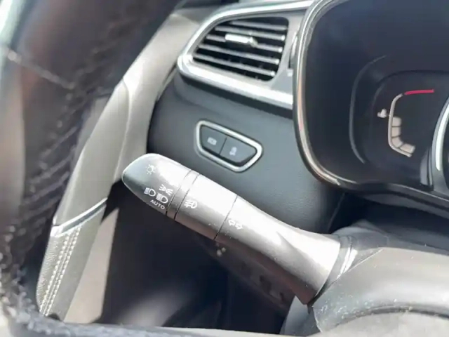 Renault Kadjar tce 140 fap edc — photo 9