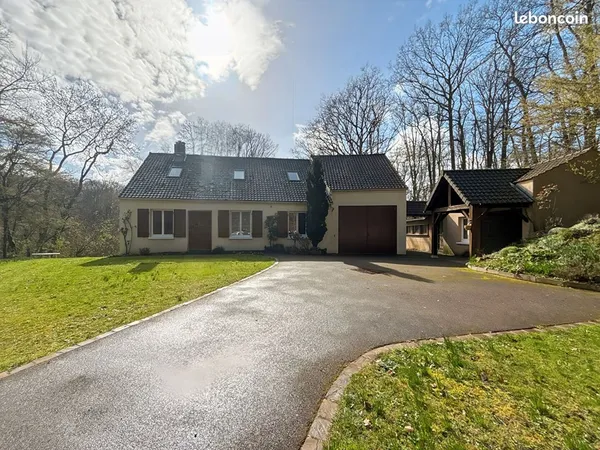 Maison 8 pièces 145 m²