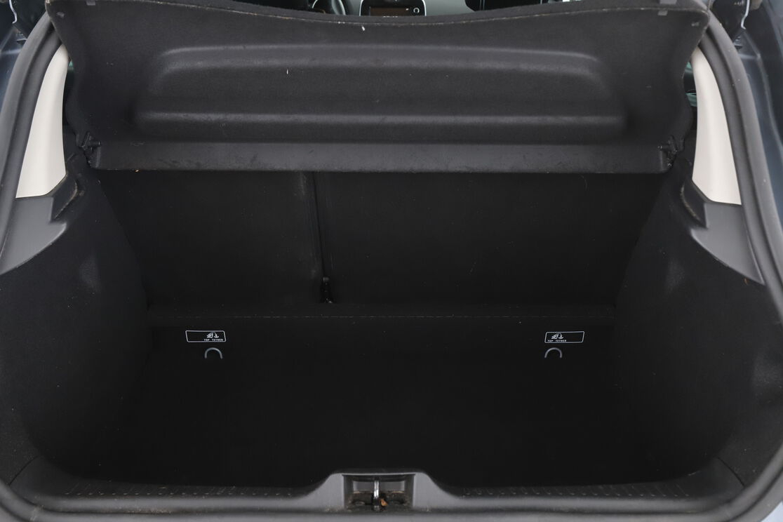 Renault Clio 0.9 TCe Limited — photo 16