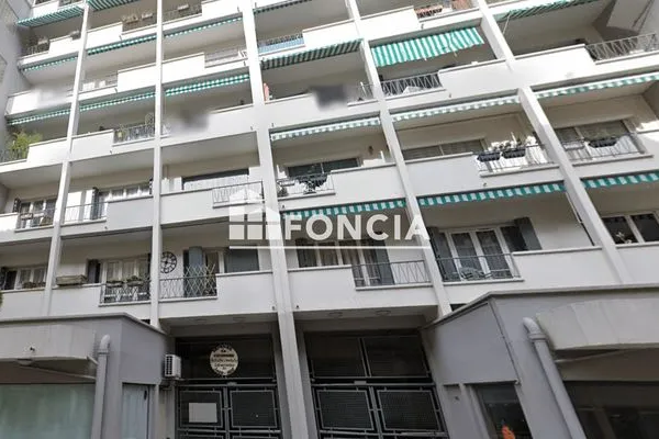 Stationnement Location Nîmes 48€
