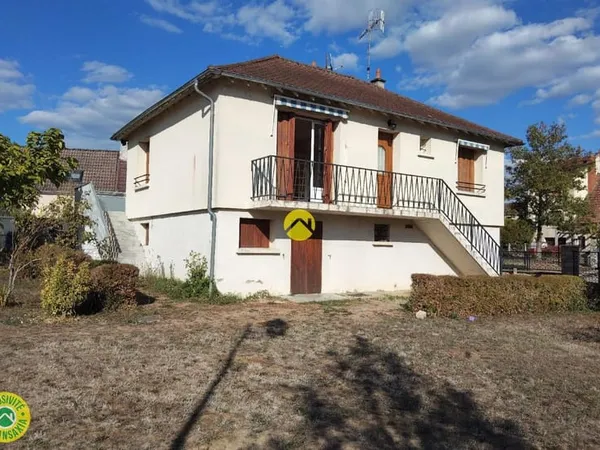 MAISON INDEPENDANTE PROCHE DU CV