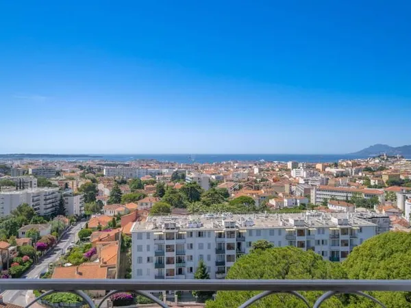 Appartement 4 pièces 106 m²