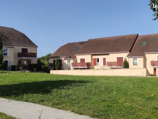 Location T2 Gramat + CAVE + Parking