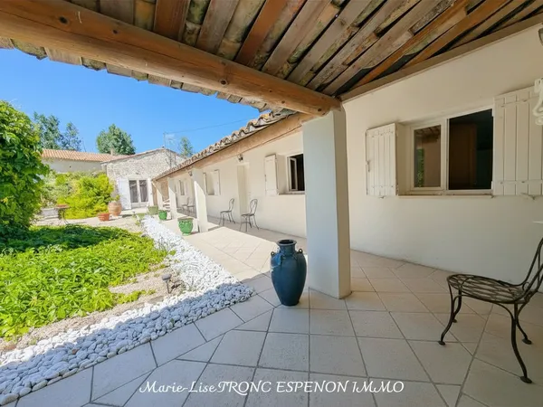Maison 7 pièces 185 m²