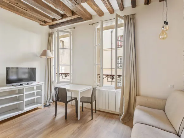 Vends beaux studio Paris 3e arrondissement