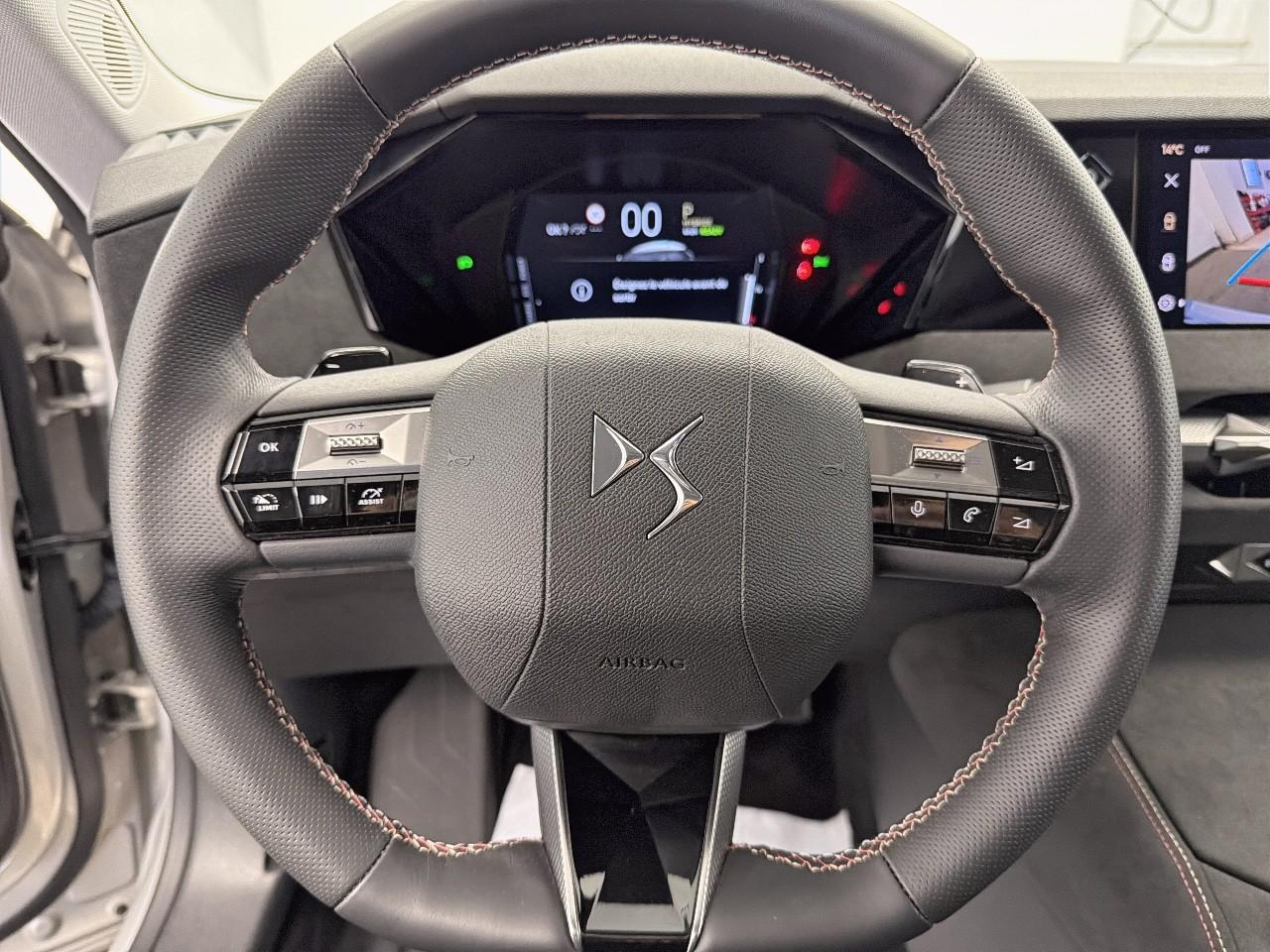 Ds Ds 4 hybride e-tense 225 eat8 performance line — photo 17