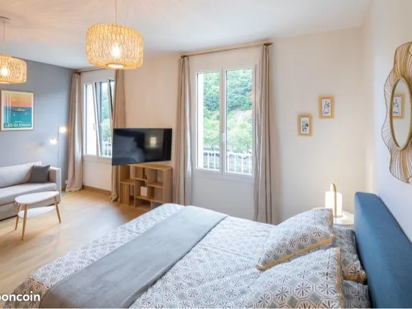Spacieux T1 cocooning et lumineux avec vue panoramique sur l'Odet et le mont Frugy