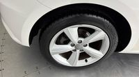 Audi A1 Sportback 1.0 TFSI 82ch Ambiente — photo 32
