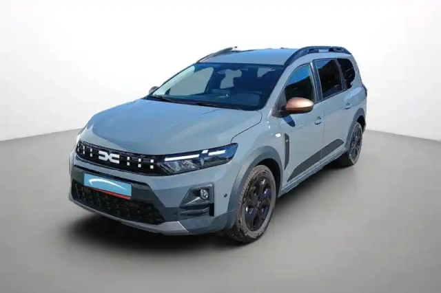Dacia Jogger tce 110 7 pl — photo 1